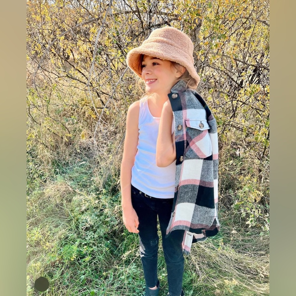 Tan Hat - Picture 2 of 4